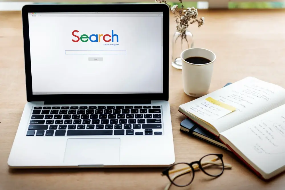 Google Searching Image